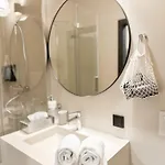 Apartahotel Lavilo Center