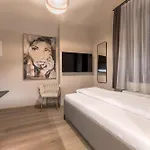 Lavilo Center 3* Graz