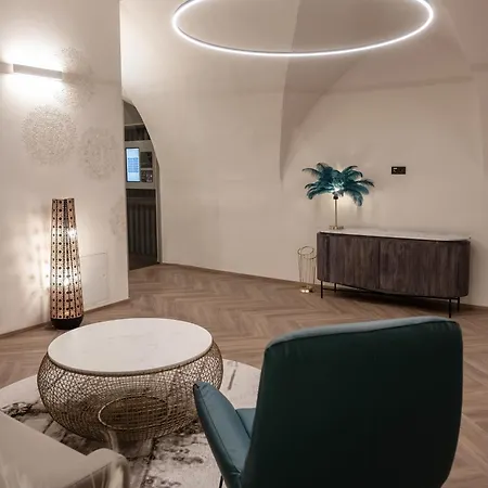 Lavilo Center Aparthotel Graz
