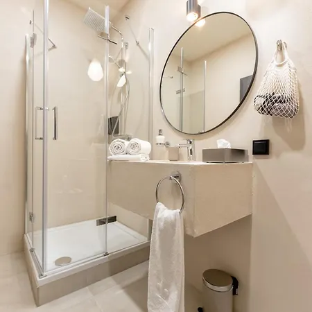 Lavilo Center Апарт-готель Грац