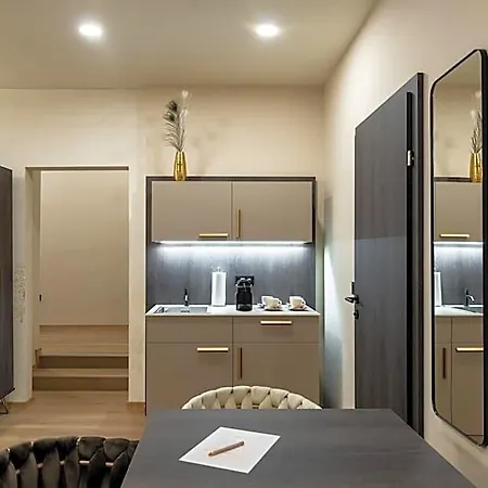 Apartmanhotel Lavilo Center