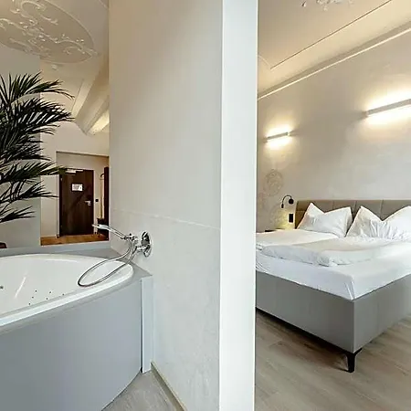 Lavilo Center Apartmanhotel Graz