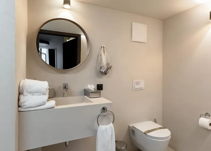 Apart Otel Lavilo Center